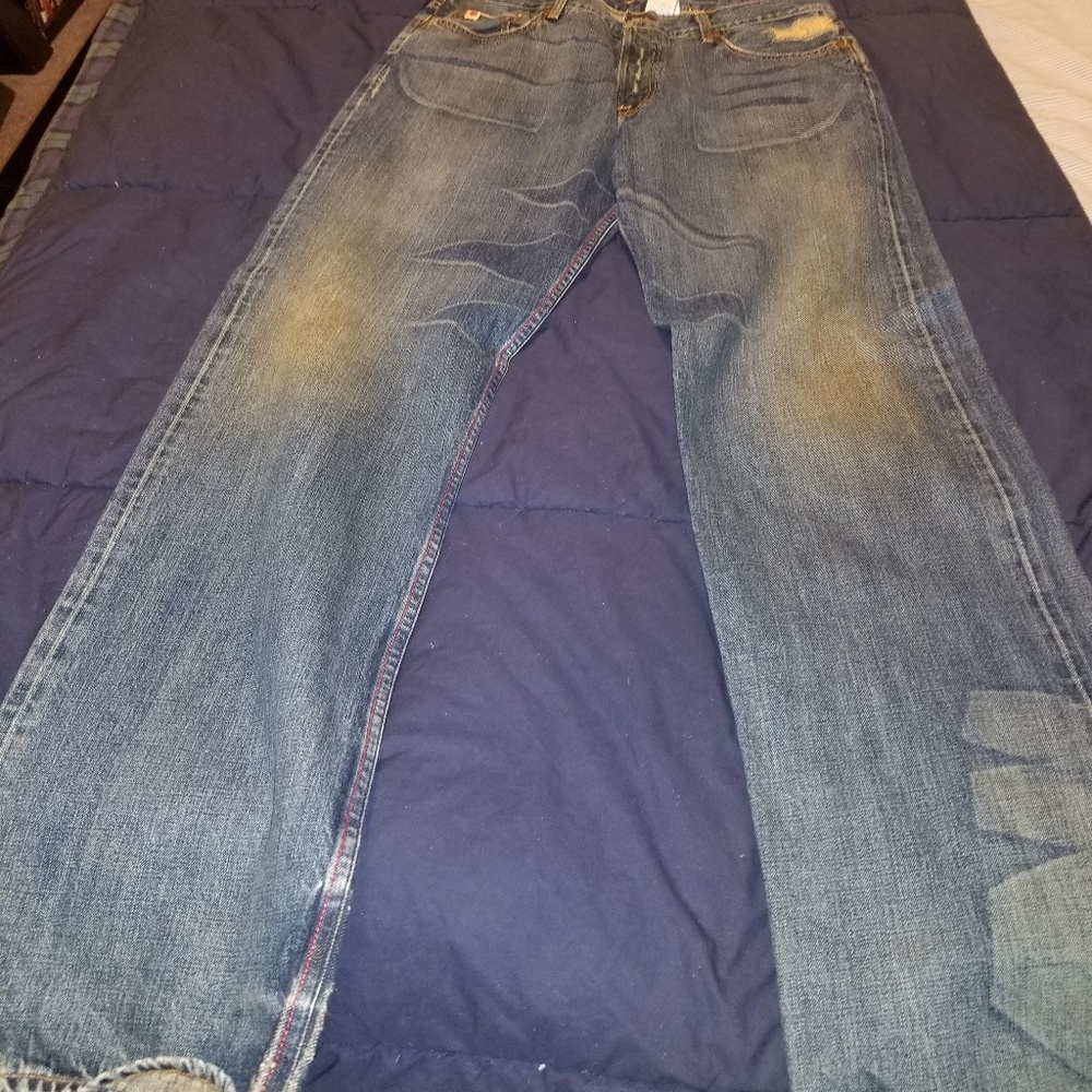 Jeans - Picture 2 of 2